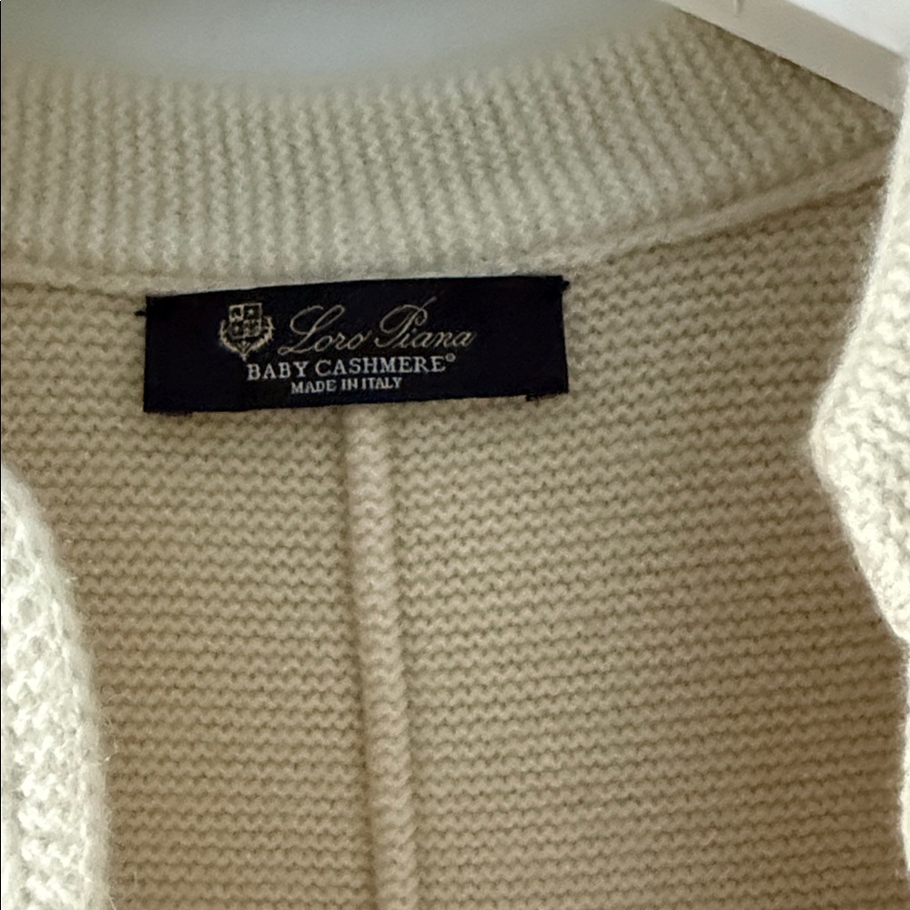 Loro Piana 100% cashmere cardigan - Picture 12 of 15